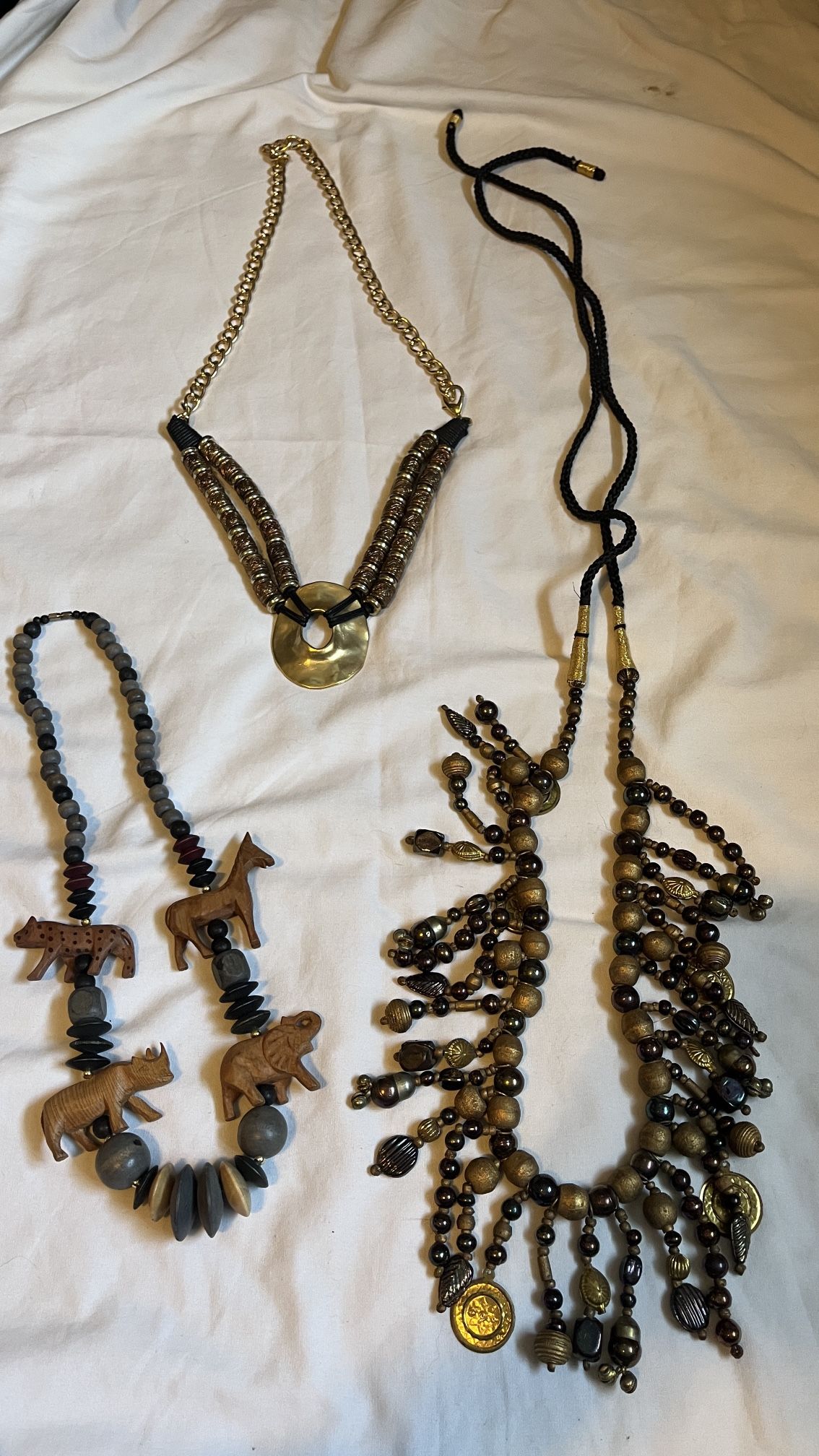 Vintage costume jewelry Statement Necklace