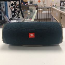 JBL Charge 5 