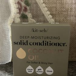 Kitsch Coconut Oil Deep Moisturizing Solid Conditioner 