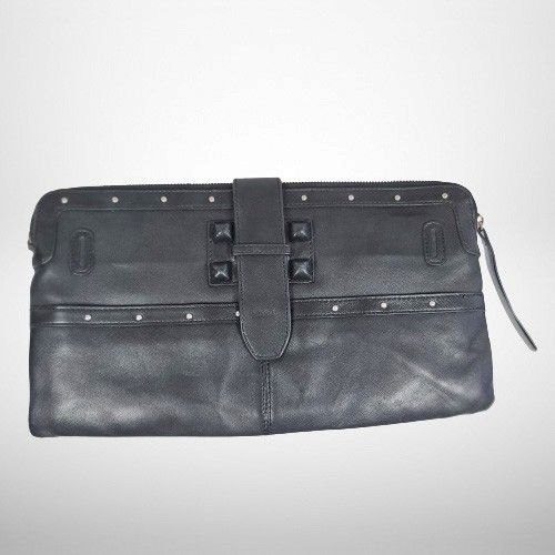 Stunning Vintage Chloe Black Calfskin Leather Clutch