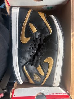 Jordan retro 1s