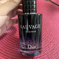 Dior Sauvage Bottle 