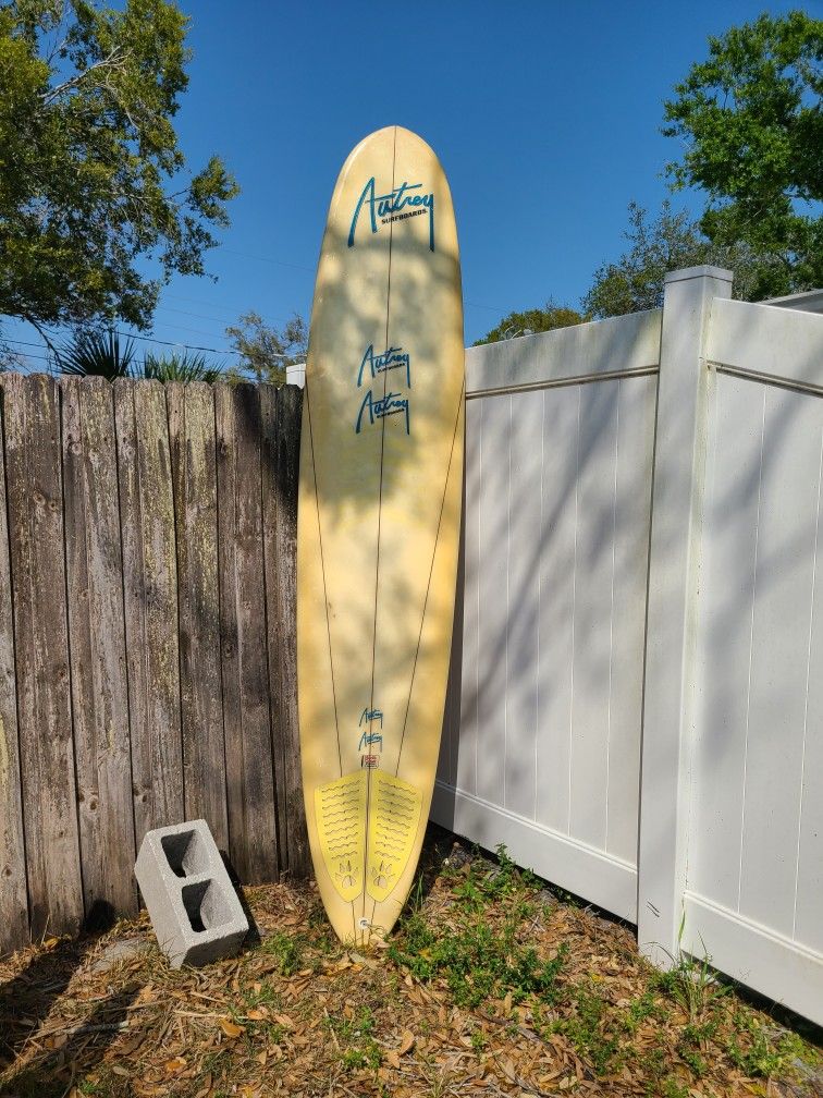 LONGBOARD - 9'5" - $375 OBO