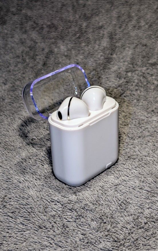 Wireless Bluetooth Headphones (AirPods Style)