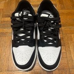 NIKE PANDA DUNKS SIZE 8.5 MEN