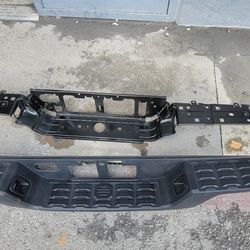 2022 Tacoma Bumper Step Pad