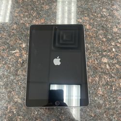 Apple iPad 8th Gen (32gb)
