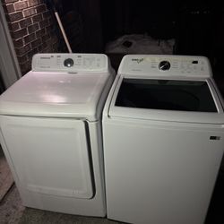 Samsung Washer And Gas Dryer Set