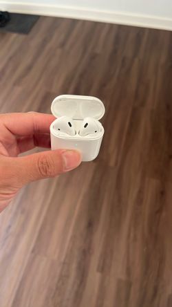 AirPods