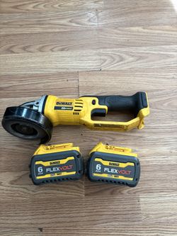 Dewalt Batteries combo with grinder