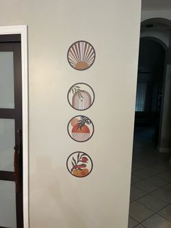 New Set of 4 Metal Wall Decor
