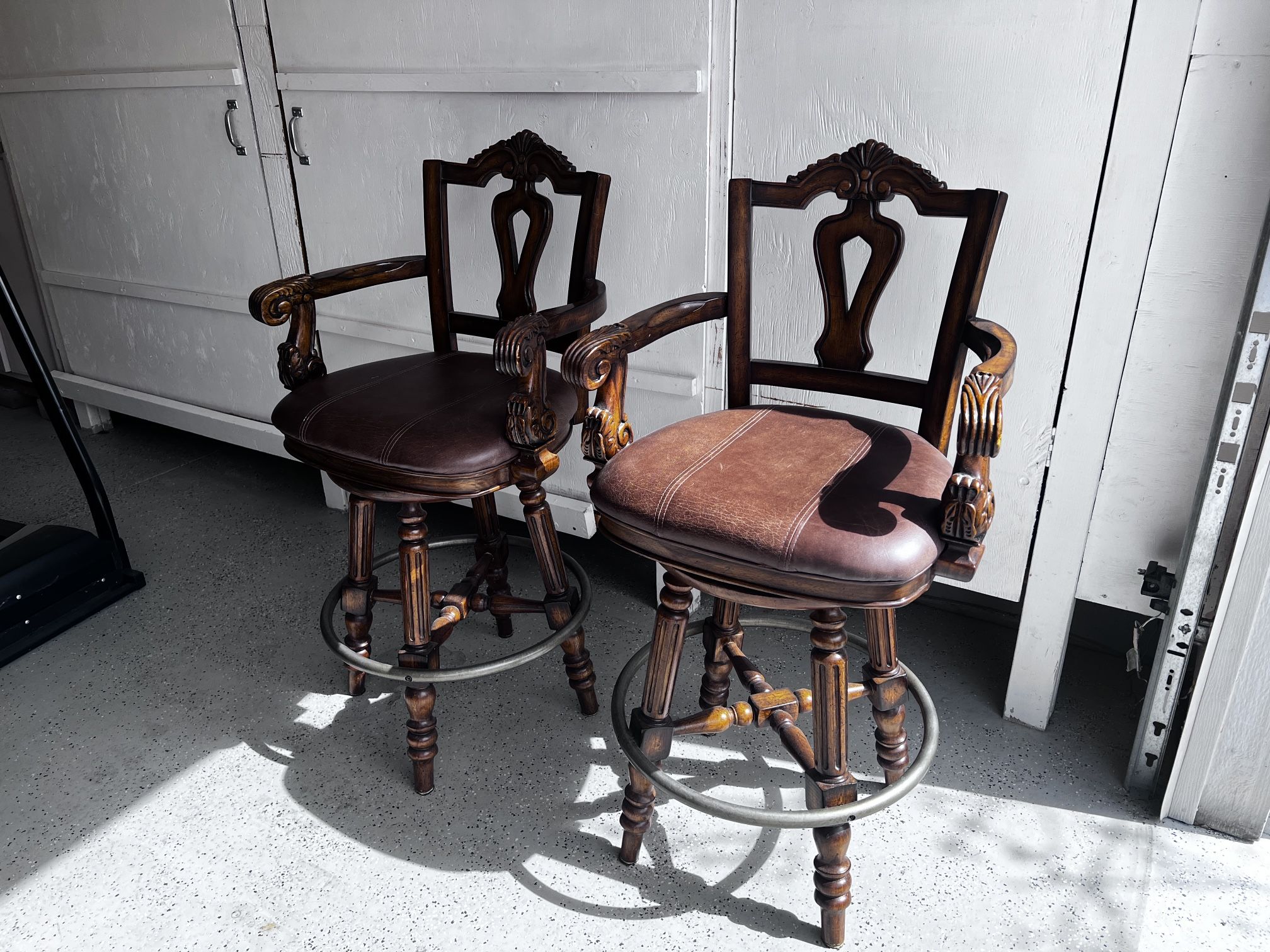 Bar Stools/chairs