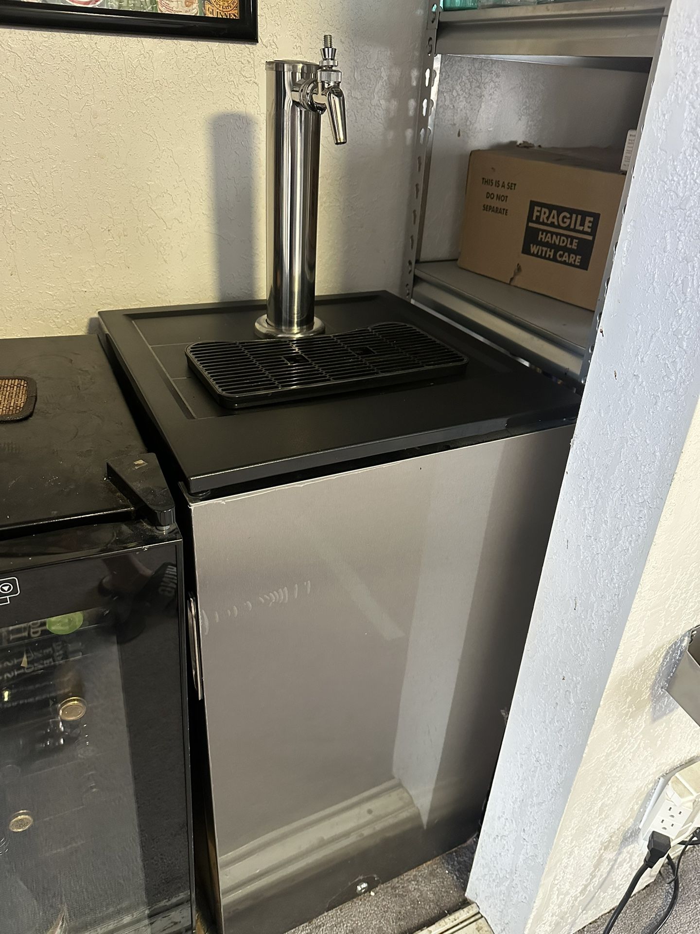 Kegerator - Edgestar BR1000SS