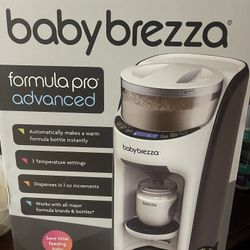 Baby Brezza - Baby Formula Dispenser