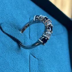 Blue Sapphire Ring 