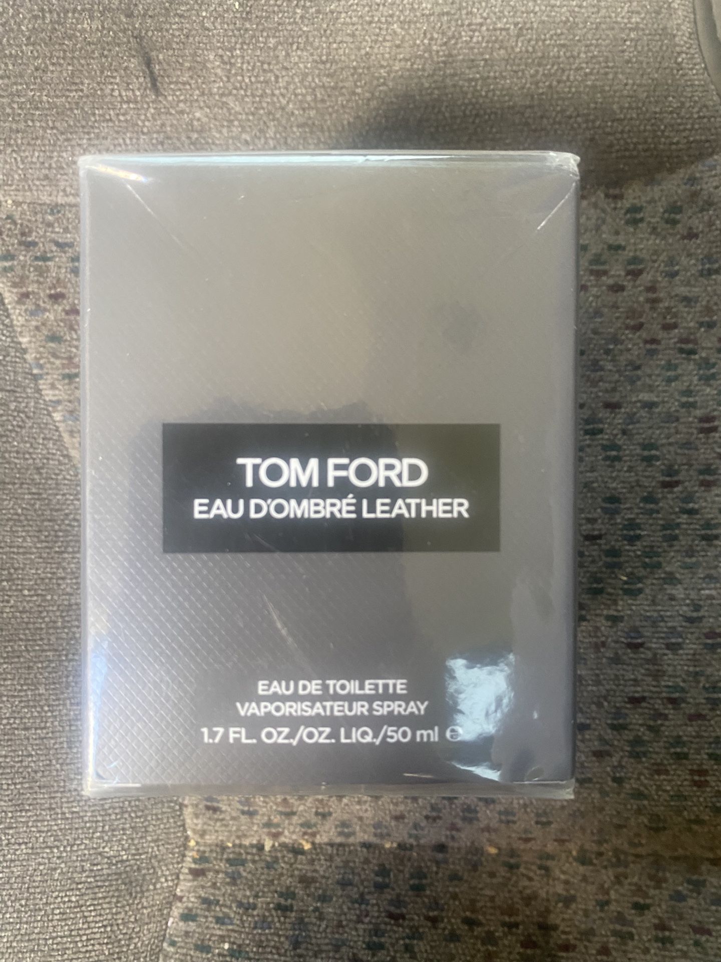 Men. &. Women. Cologne and perfume.