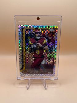2025 Jayden Daniels Topps chrome xfractor football card🔥