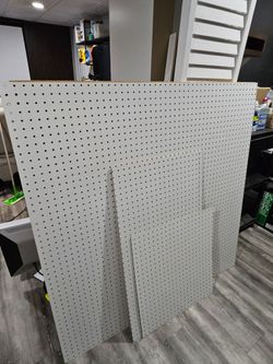 Peg board