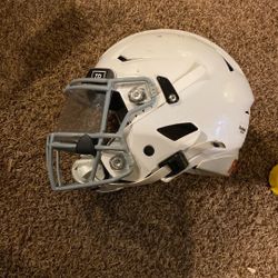 White Football Riddell Speedflex Helmet With Visor 