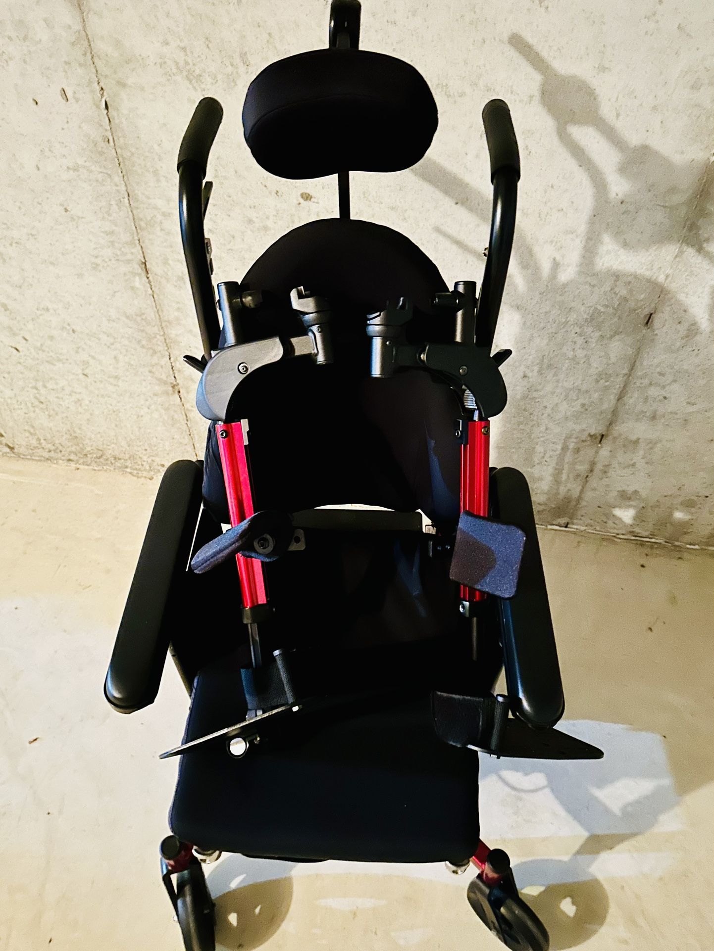 Advance Wheel Chair 