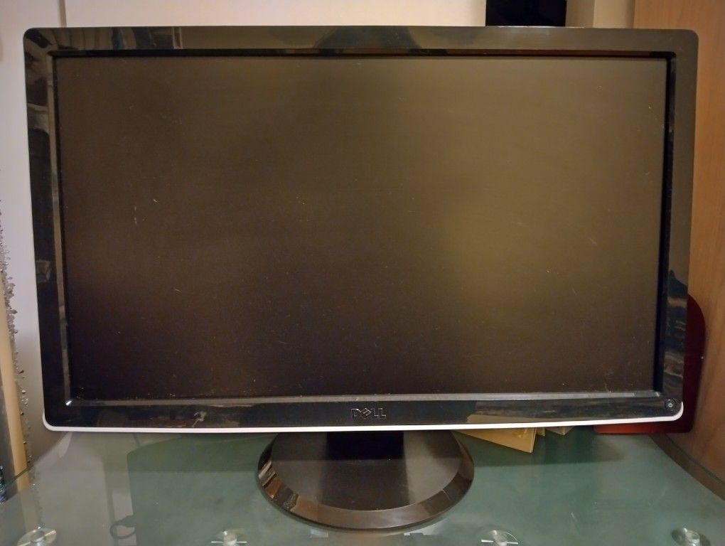 Dell LCD Monitor/24"