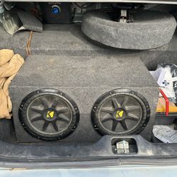 Kicker Subwoofers With Amplifier