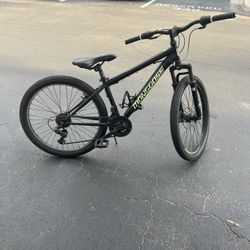 Mongoose Mountain Bike 