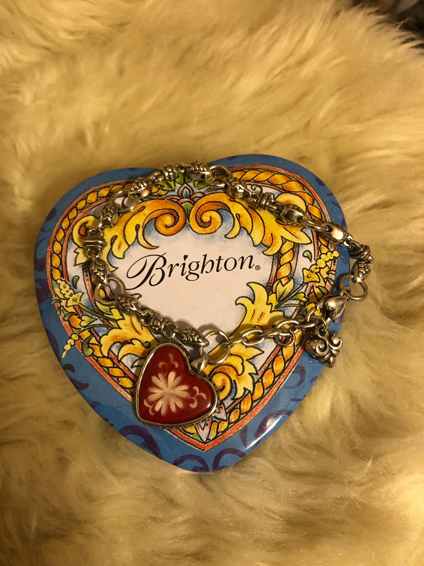 Brighton bracelet beautiful white charms to heart, semi new, serious buyers only OBO