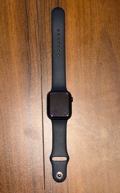Apple Watch Series 7 (GPS, 45mm) Midnight Aluminum Case with Midnight Sport Band