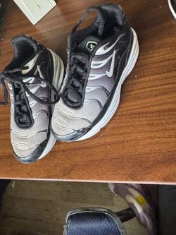 Kids shoes