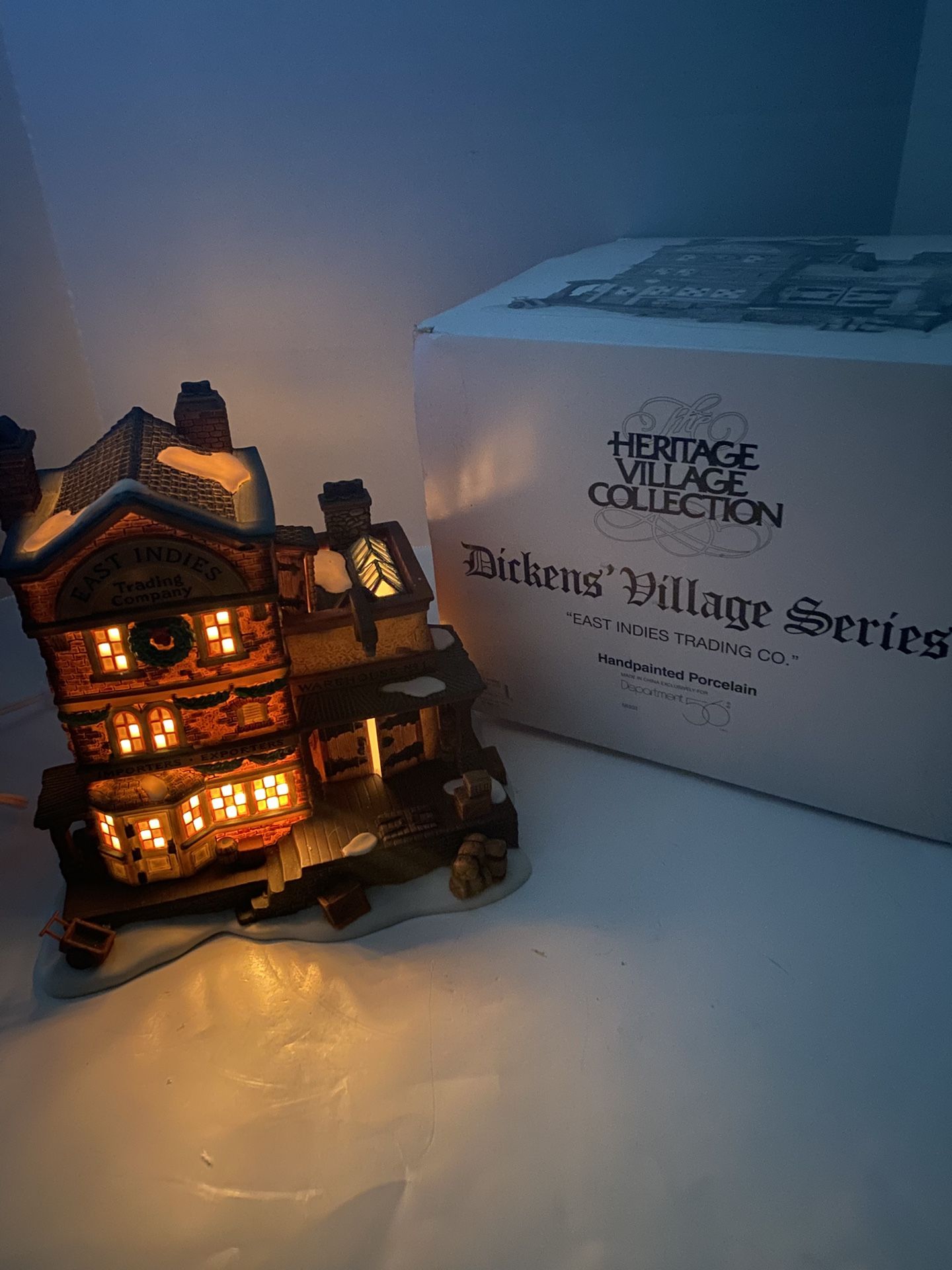 Dept 56 Dickens Heritage Village Lighted East Indies Trading Co, 58302, 1997, w/ Box & Packaging