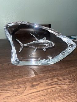 Crystal Glass Fish Sculpture Paperweight