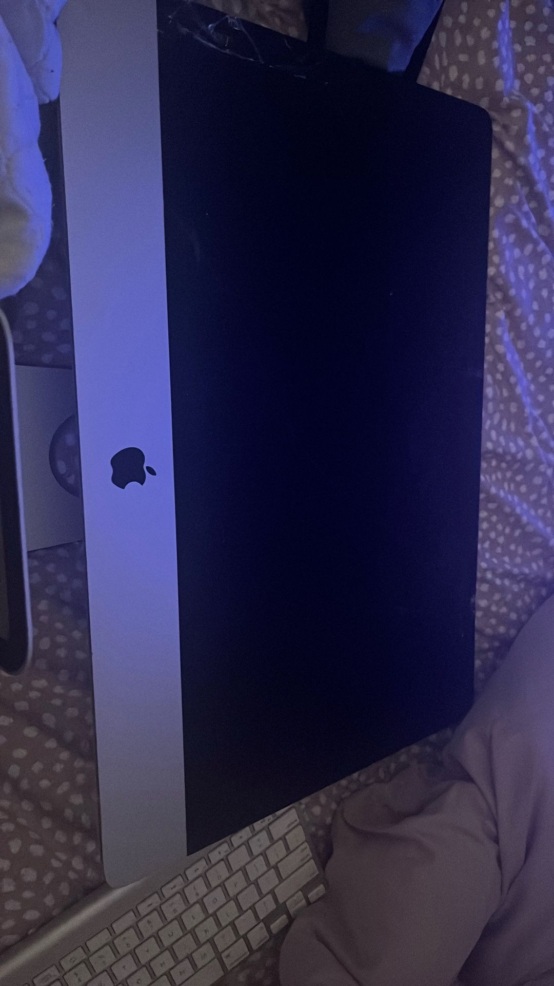 Apple iMac Desktop Late 2013 21" i5 2.70GHz 1TB 8GB RAM