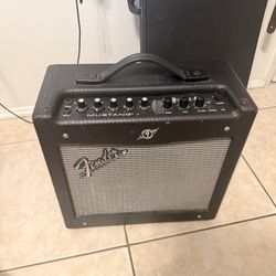 Fender Mustang I Amp