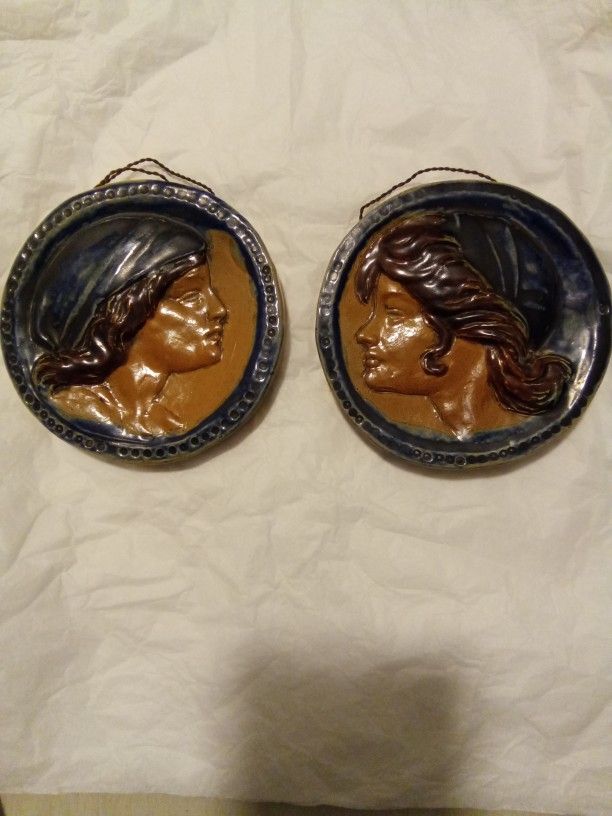 ANTIQUE ITALIAN MAJOLICA CERAMIC SCULPTURE