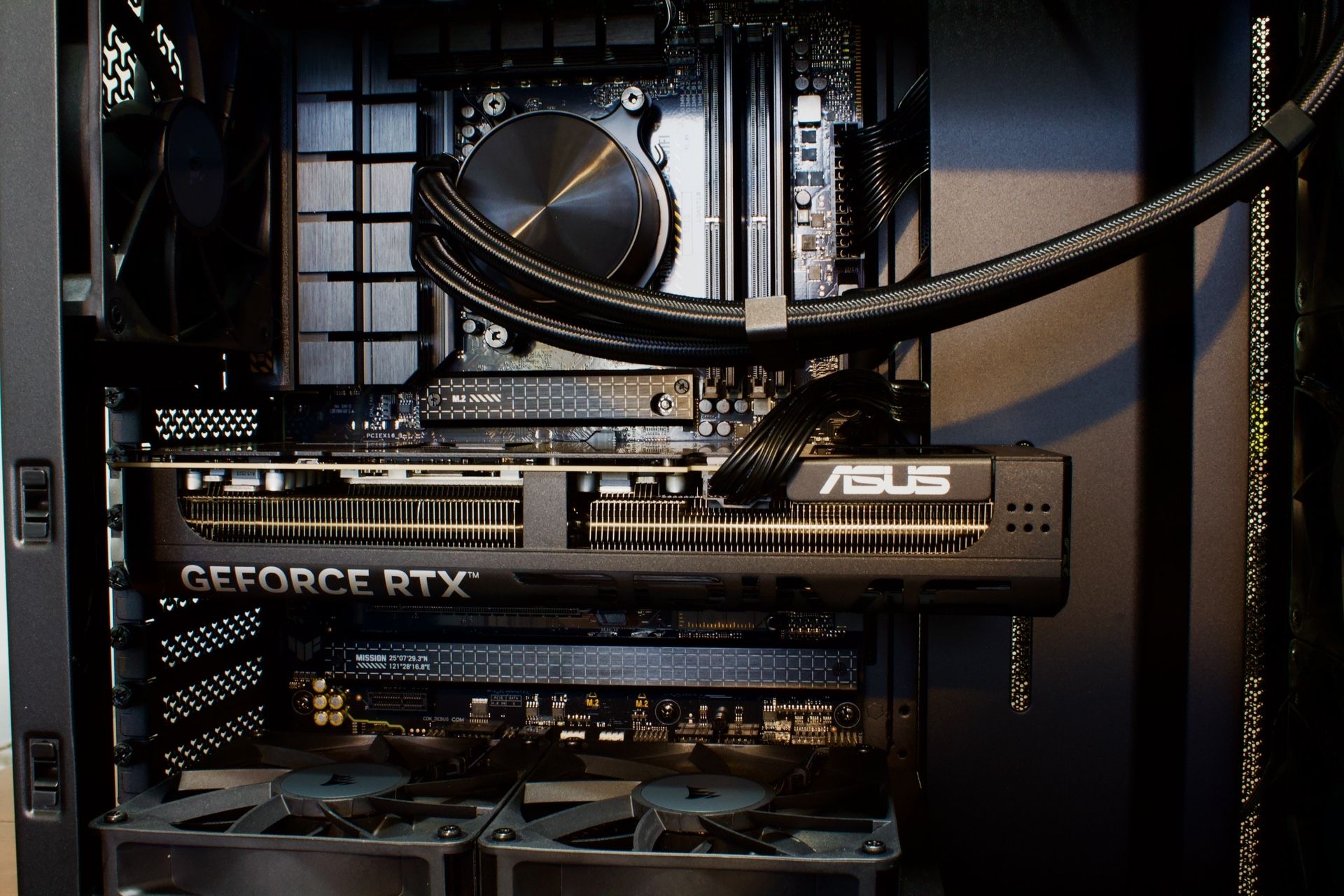 5070 TI/ 7800X3D Gaming PC (Blackout)