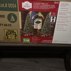 7.5 Christmas Tree Pre Lit 