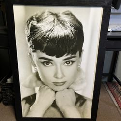 Audrey Hepburn Big Frame Not Small 