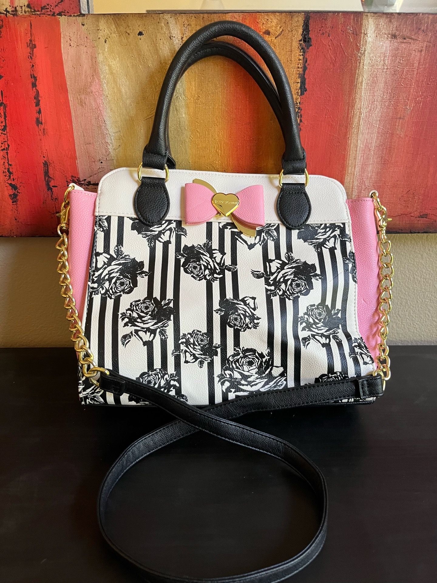 NEW - Betsy Johnson purse - White/Black/Pink Rose Pattern