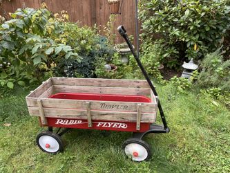 Radio Flyer Traveler Wagon Metal Utility Cart
