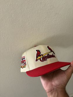 Fitted hat