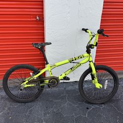 Kent Bicycles 20 inch BMX Bicycle - Neon Yellow