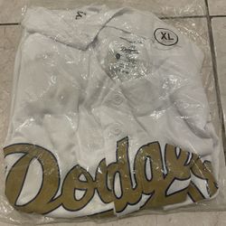 New Max Muncy Gold Player Giveaway Jersey- XL