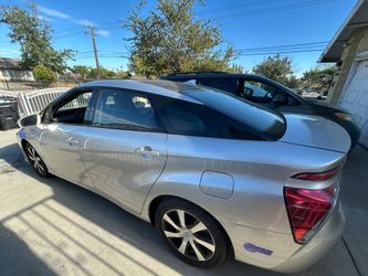 Toyota Mirai Sedan Silver