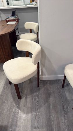 Set of 2 Cream Upholstered Dining Chairs with Dark Wood Legs