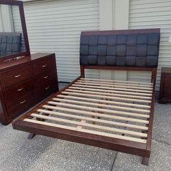 Queen Bedroom Furniture Dresser Set 