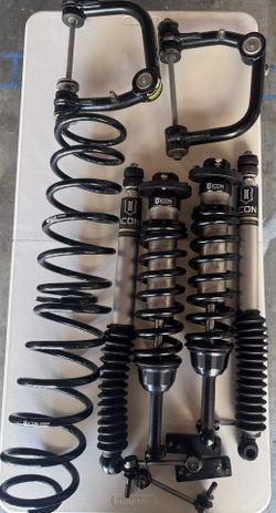 ICON 2010-2024 TOYOTA 4RUNNER/2010-2014 TOYOTA FJ CRUISER, 0-3.5" LIFT STAGE 2 SUSPENSION SYSTEM, TUBULAR UCA