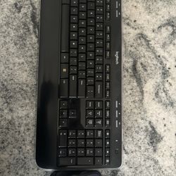 Logitech Keyboard And Mouse MK520