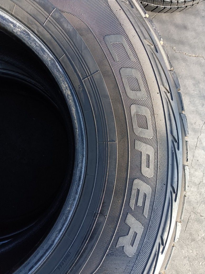 2 Llantas Lt 265 75 R16 Cooper Discoverer