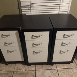 3 Sets Of Drawers 